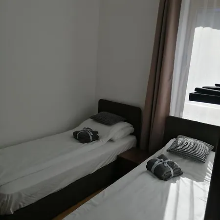 Divcinova1 Reset A2 Apartment Divcibare