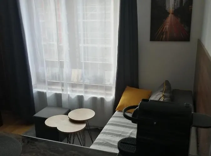 アパート Divcinova1 Reset A2